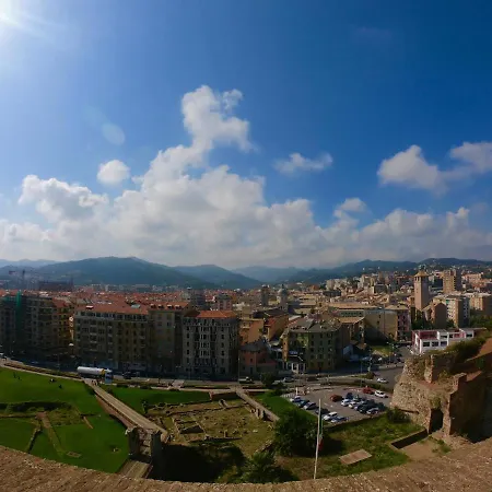Oda ve Kahvaltı Central Savona