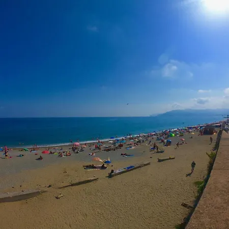 Central Savona 3* Σαβόνα