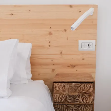 Central Savona Bed and Breakfast 3*