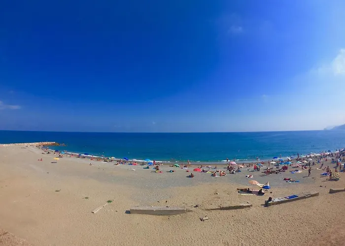 Central Savona B&B 3*