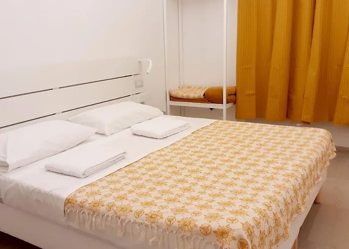 Central Savona B&B 3*