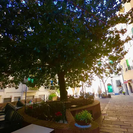 Central Savona 3* סאבונה