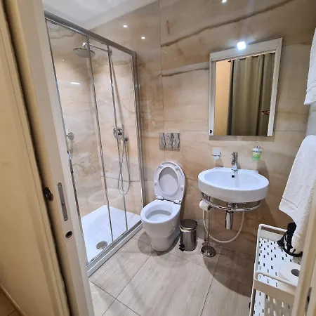 Central Savona 3*